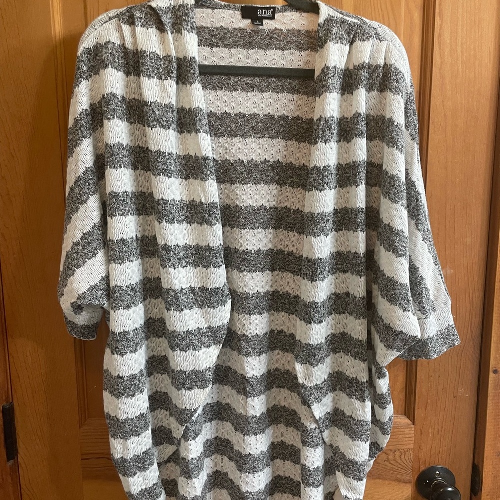 a.n.a Gray and White Striped Cardigan
